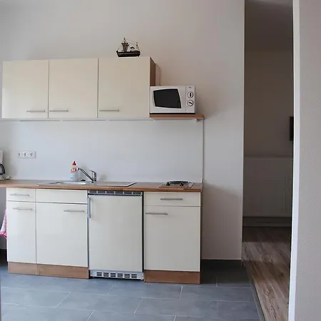 Ferienwohnung direkt in Sassnitz Zimmer foto