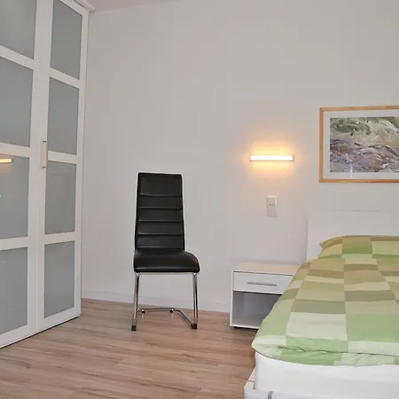 Ferienwohnung direkt in Sassnitz Zimmer foto
