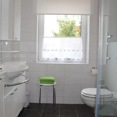 Ferienwohnung direkt in Sassnitz Zimmer foto